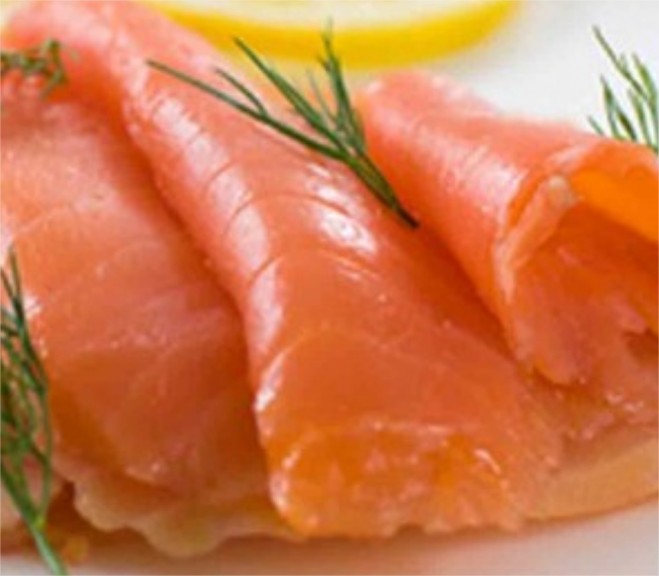 Sliced ​​smoked salmon