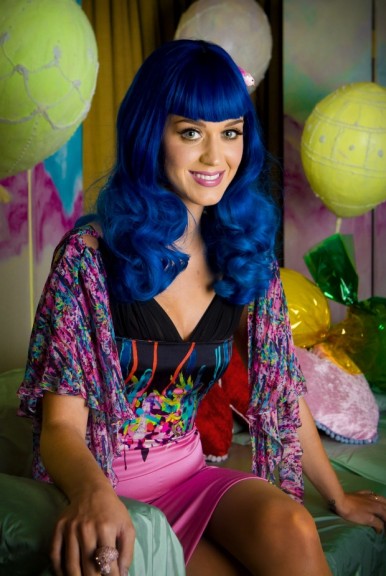 Katy Perry cheveux bleu
