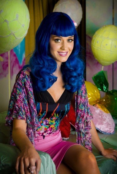 Niebieskie włosy Katy Perry