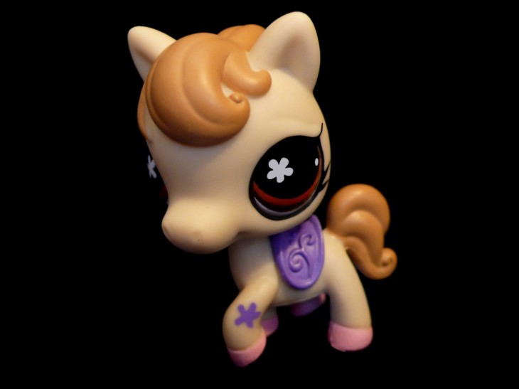 Dierenwinkel beige pony