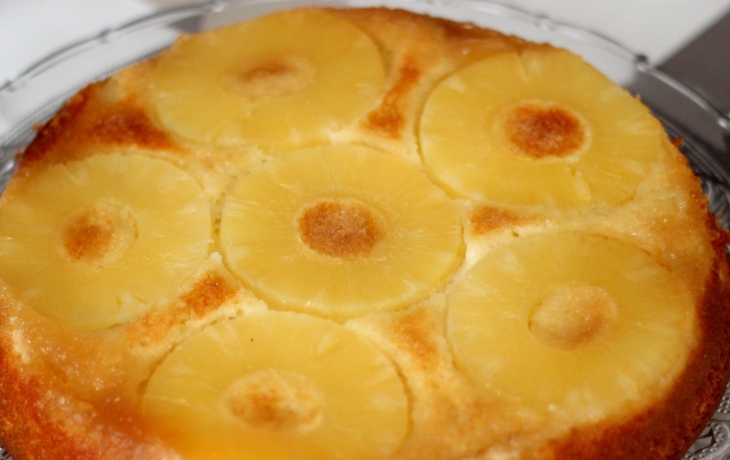 Pastel de piña