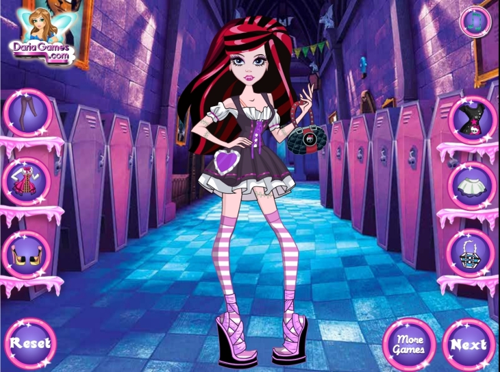 Draculaura jeu