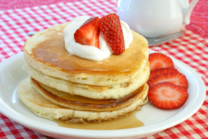 Strawberry pancake