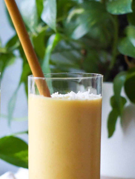 Smoothie à la Mangue et Noix de Coco