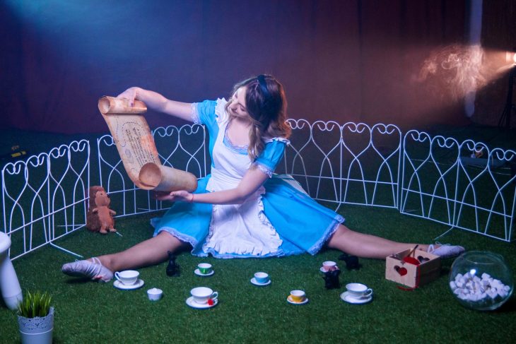 Universum Alice im Wunderland